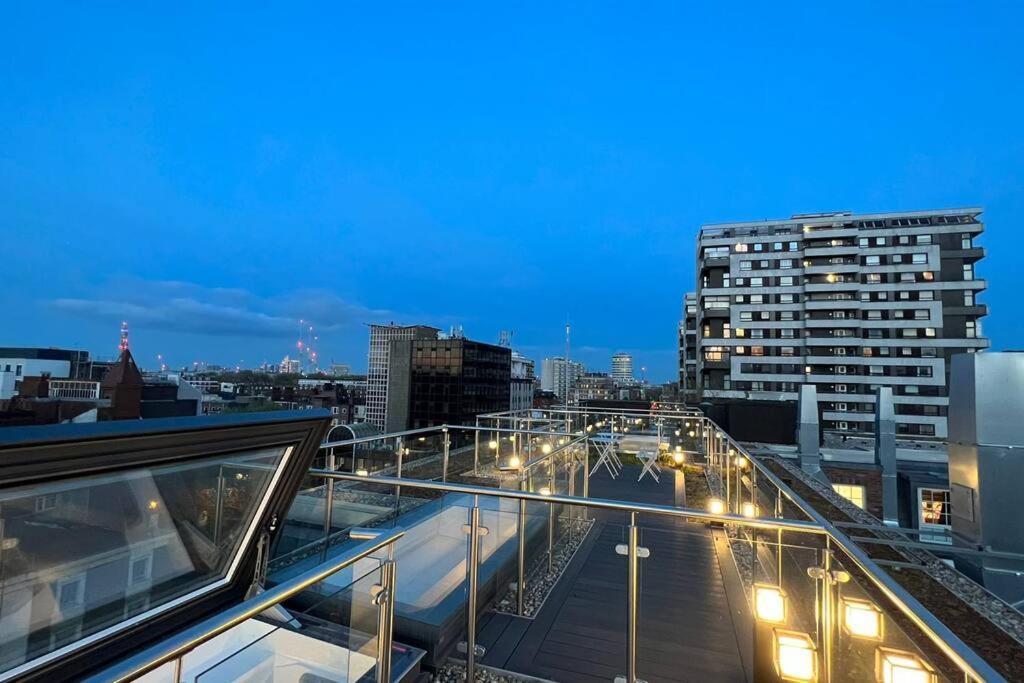 Apartamento Panoramic Perfection Marble Arch 2Br Penthouse 74 Londres Exterior foto