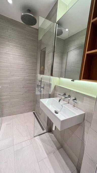 Apartamento Panoramic Perfection Marble Arch 2Br Penthouse 74 Londres Exterior foto
